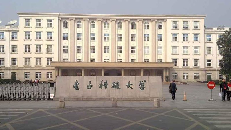 高精度激光二极管驱动电路设计的要点与挑战