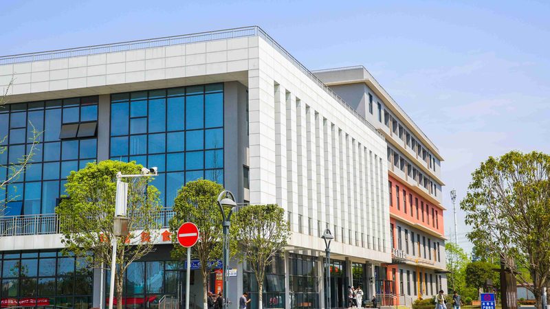 深圳龙华电子设计外包：揭秘高效电子设计服务之道**